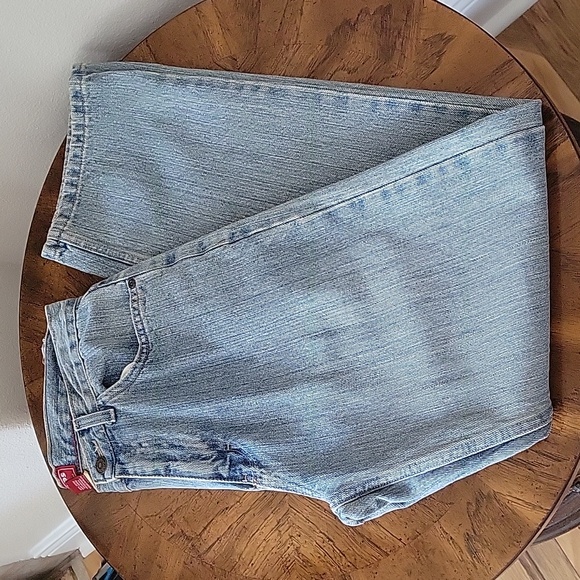 CHAPS  Straight Leg Jeans, Mens 30x32, Blue, EUC - Picture 11 of 11